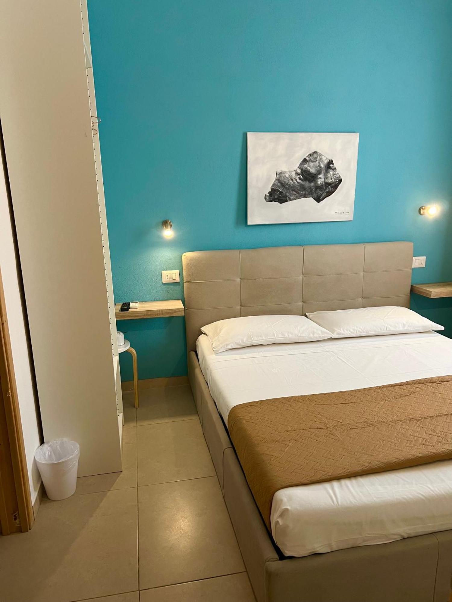 Les Chambres De Francoise Guest House Olbia Kültér fotó