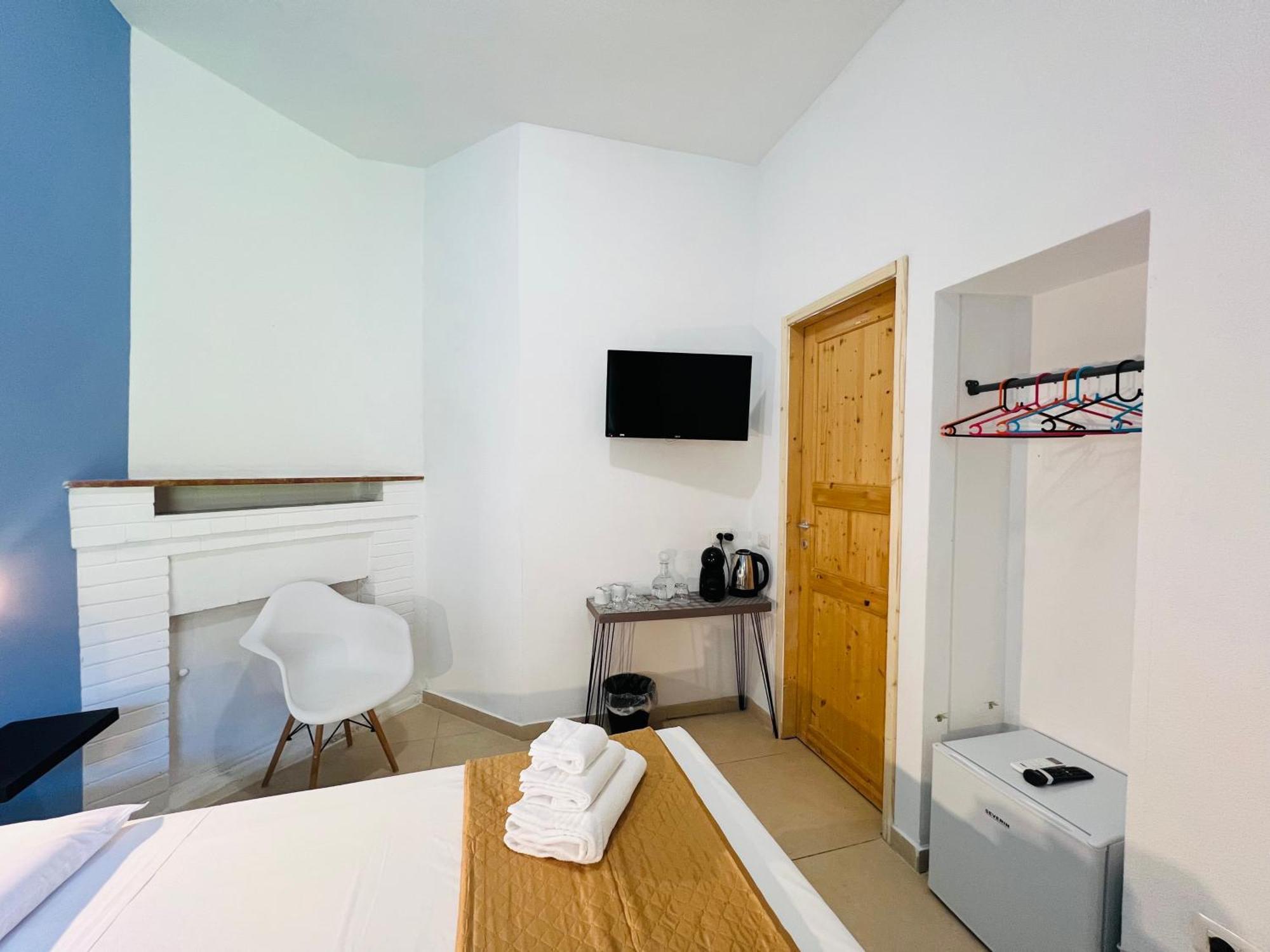 Les Chambres De Francoise Guest House Olbia Kültér fotó